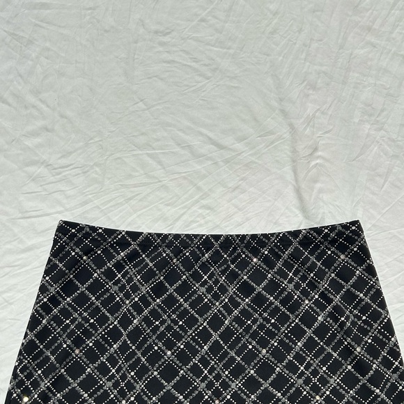 Black glitzy tartan mini skirt - Picture 3 of 8